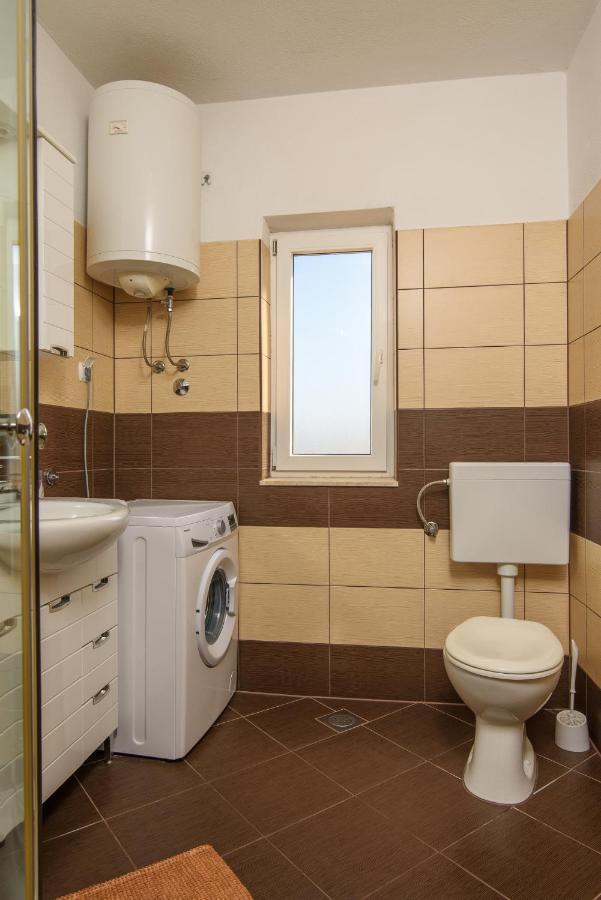Apartmen Karmen 2 特罗吉尔 外观 照片